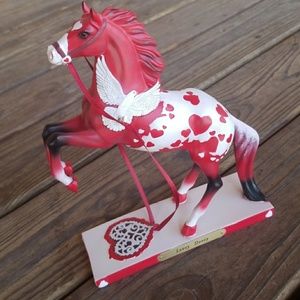 Trail of Painted Ponies "Lovey Dovey" Pony